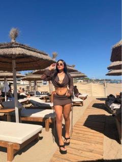 NIA ENCANTADORA SENSUAL COMPLACIENTE DESEOSA DE SEXO